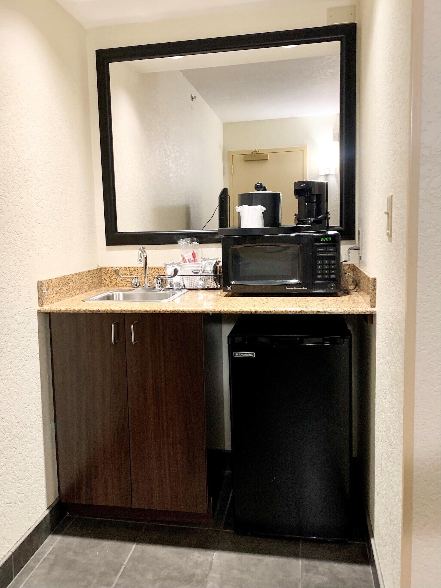 Hampton Inn Champaign/Urbana Екстер'єр фото
