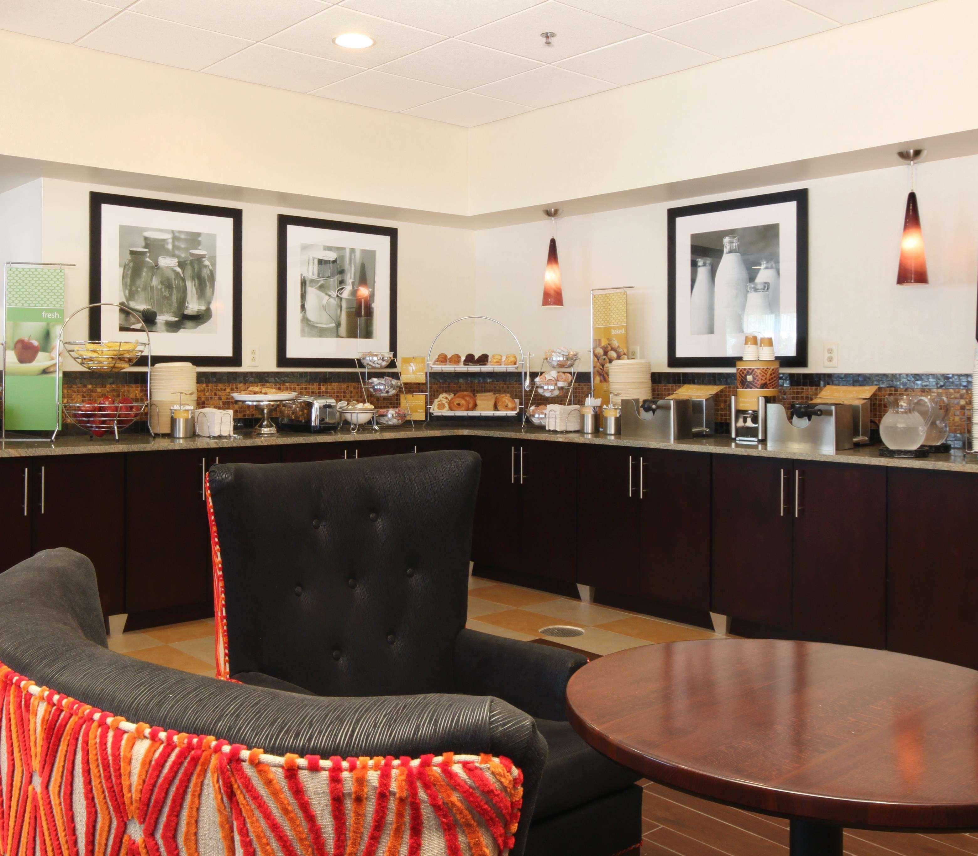 Hampton Inn Champaign/Urbana Екстер'єр фото