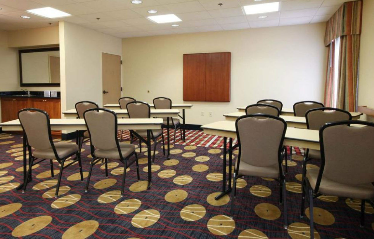 Hampton Inn Champaign/Urbana Екстер'єр фото